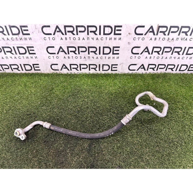 Трубка кондиционера (отопление и кондиционирование) LAND ROVER Discovery Sport L550 2016 2.0 LR070475