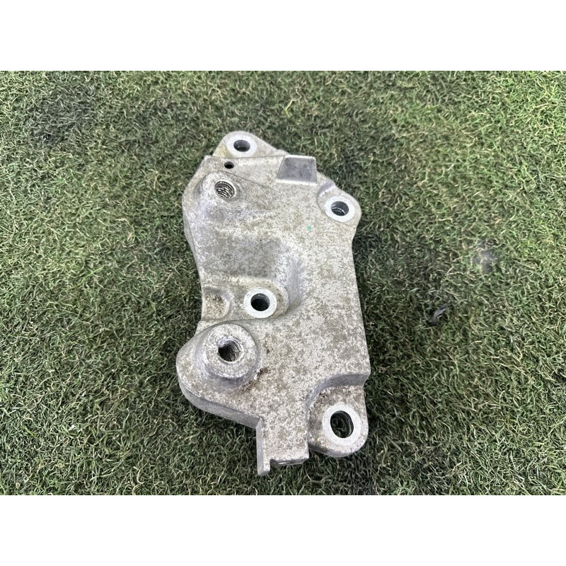 Кронштейн КПП (трансмиссия) LAND ROVER Discovery Sport L550 2016 2.0 LR047379