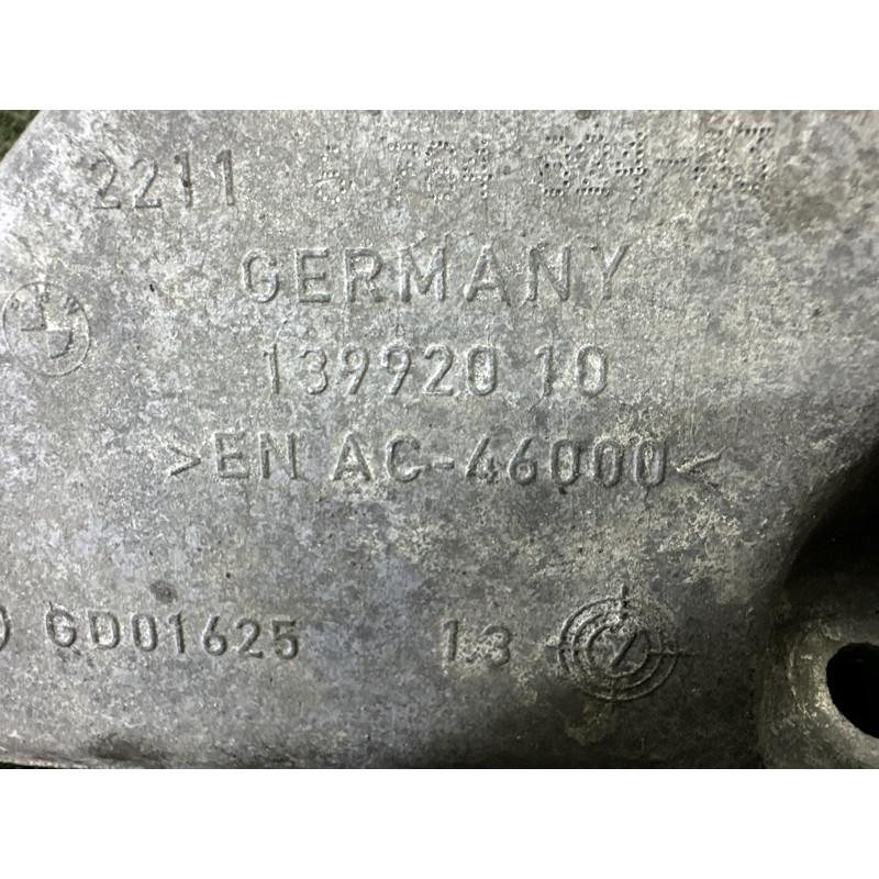 Кронштейн подушки двигателя (кронштейны двигателя) BMW X3 F25 2013 2.0 22116784824