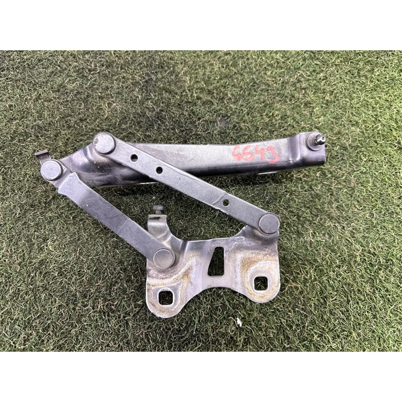Петля капота (кузов и элементы) LAND ROVER Range Rover L405 2014 5.0 LR036584