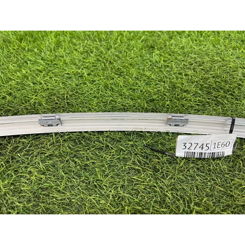 Молдинг двери внешний (кузов и элементы) BMW 5-series E60 2004 M54B22 51357072890