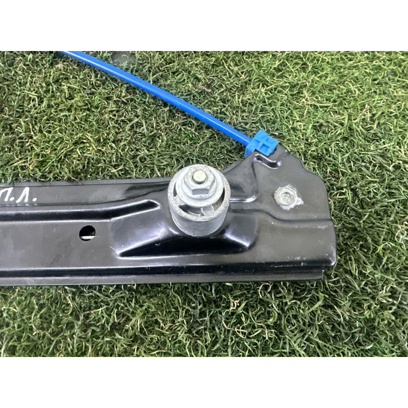 Механізм склопідйомника (кузов і елементи) BMW X1 F48 2016 2.0 B46B20 51337434785