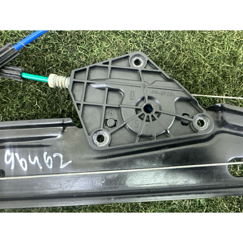 Механізм склопідйомника (кузов і елементи) BMW X1 F48 2016 2.0 B46B20 51337434785