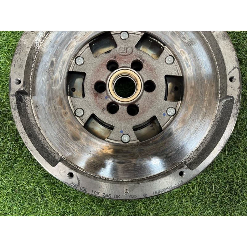 Маховик (двигатель и элементы) Volkswagen Amarok 2H 2.0 CNEA 03L105266DK