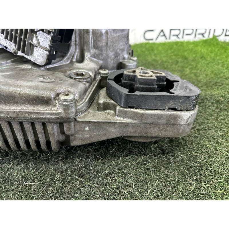 Роздавальна коробка (трансмісія) BMW X3 F25 2013 2.0 27105A371E2