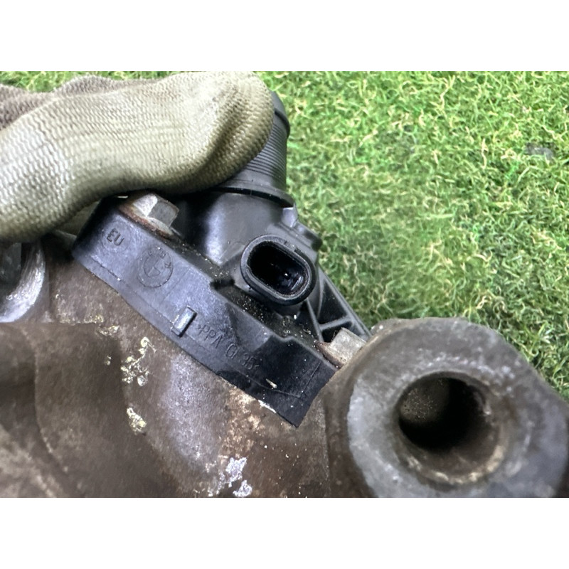 Помпа (система охлаждения) BMW X1 F48 2016 2.0 11518601366