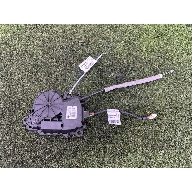 Привід замка багажника (електрика) BMW X1 F48 2016 2.0 51247374006