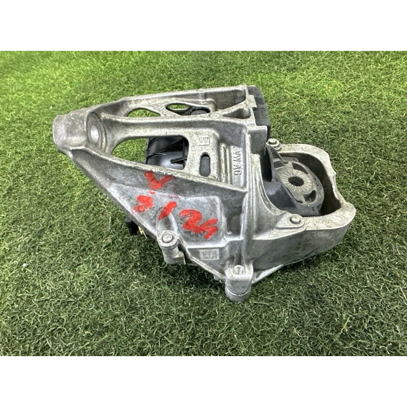 Подушка двигателя (двигатель и элементы) AUDI Q5 FY 2020 2.0 DJYA 4M0199371B