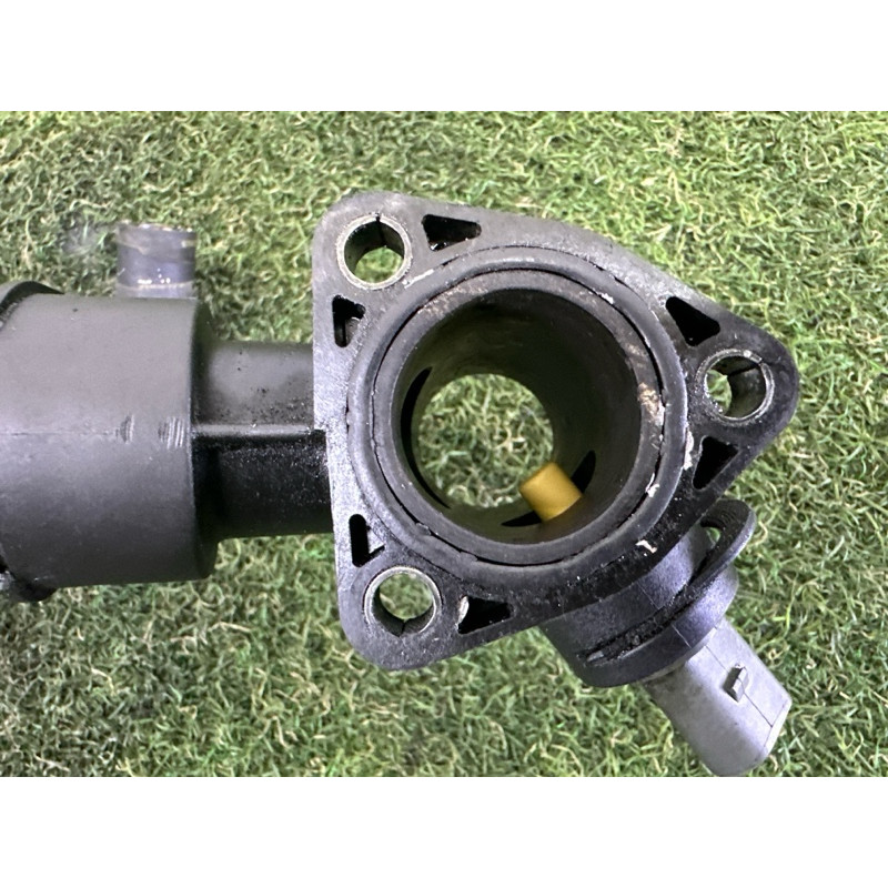 Термостат (система охолодження) Volkswagen Touareg NF 2013 3.6 CGRA 03H121117B