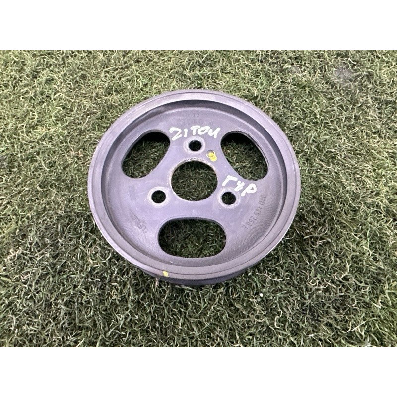 Шкив насоса гидроусилителя (рулевое управление) Volkswagen Touareg NF 2013 3.6 CGRA 07D145256E