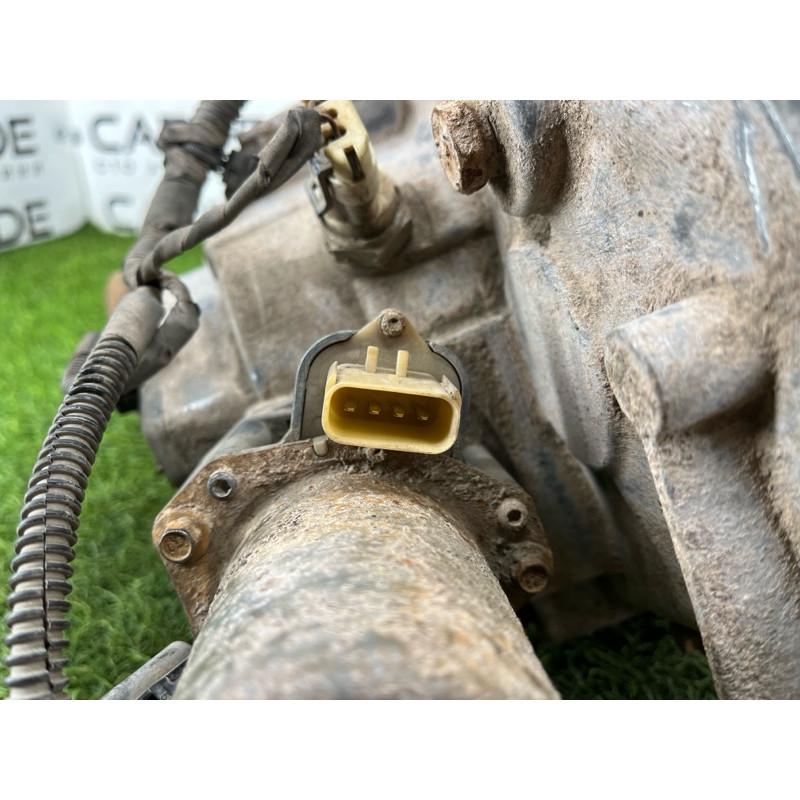 Роздавальна коробка (трансмісія) Volkswagen Amarok 2H 2.0 0C6301021A