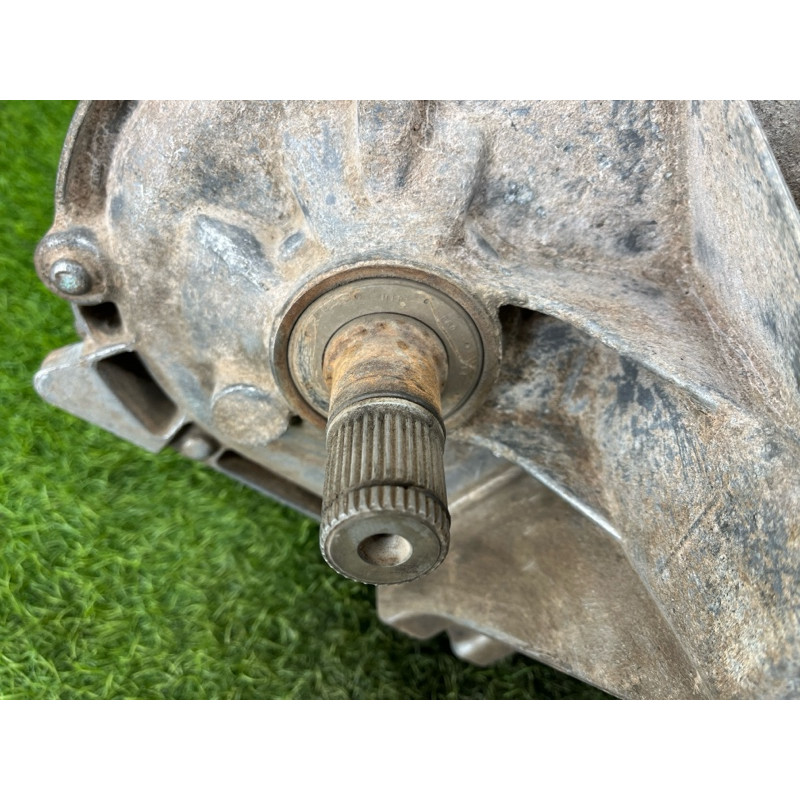 Роздавальна коробка (трансмісія) Volkswagen Amarok 2H 2.0 0C6301021A