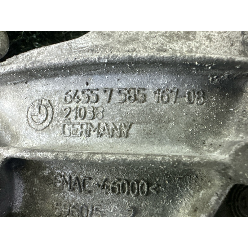 Кронштейн компресора кондиціонера (кронштейни двигуна) BMW X5 F15 2015 3.0 64557585167