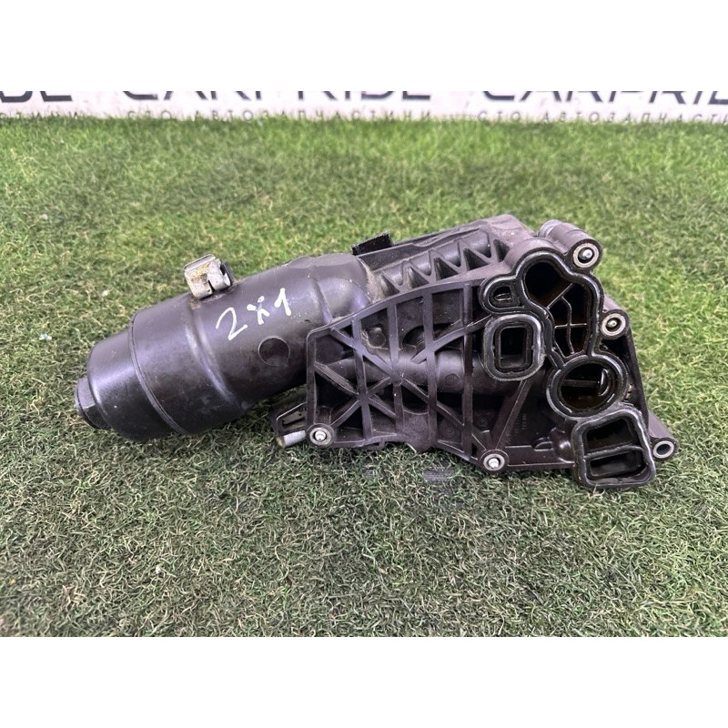 Корпус масляного фильтра (двигатель и элементы) BMW X1 F48 2018 2.0 11428575898