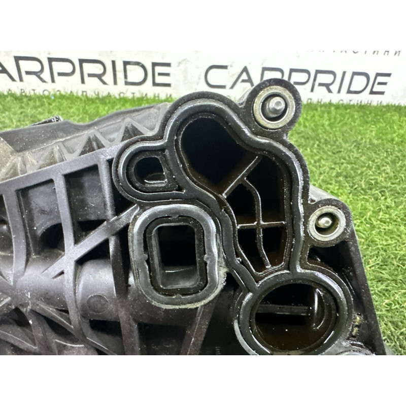 Корпус масляного фильтра (двигатель и элементы) BMW X1 F48 2018 2.0 11428575898