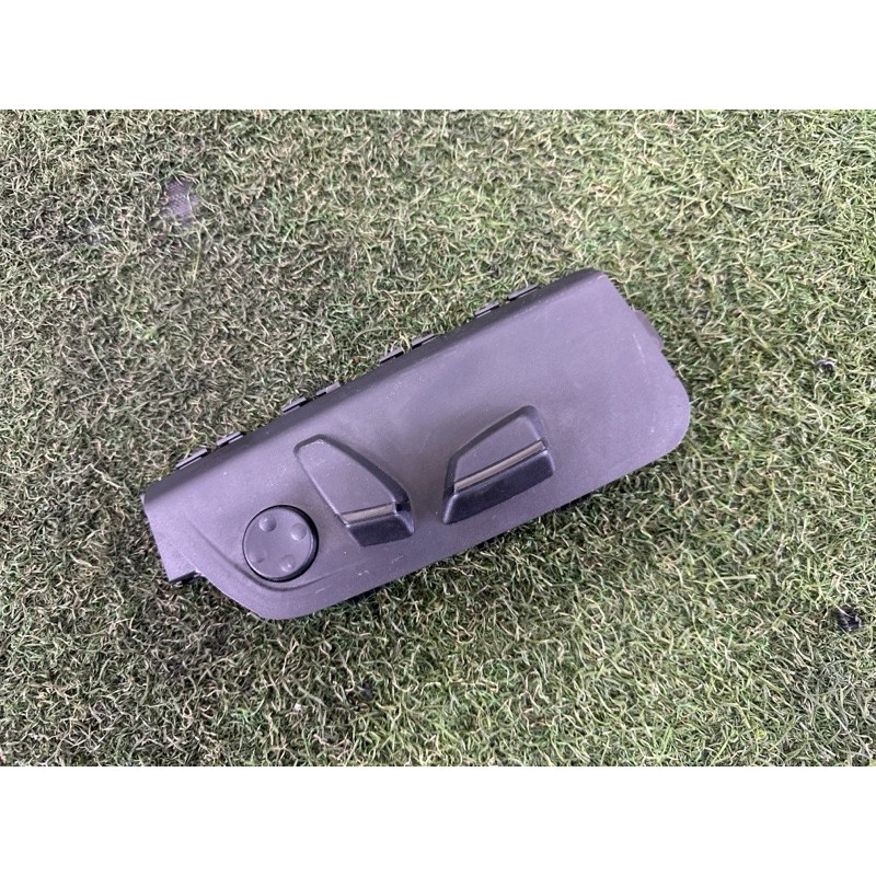 Блок регулировки сидения (закрытая категория) BMW X5 F15 2015 3.0 61319347418