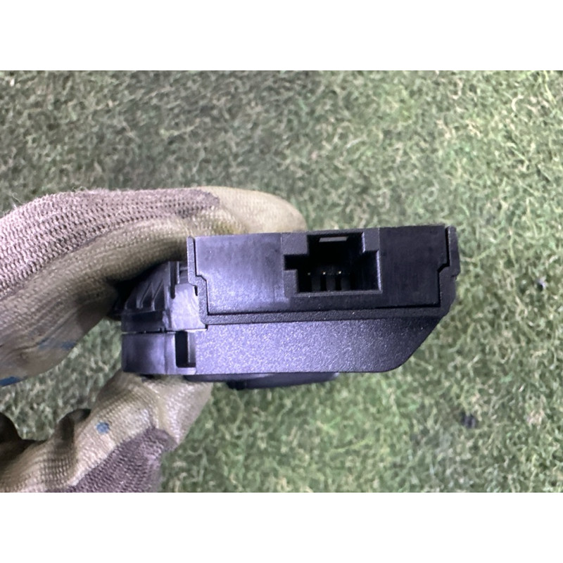 Блок регулировки сидения (закрытая категория) BMW X5 F15 2015 3.0 61319347418