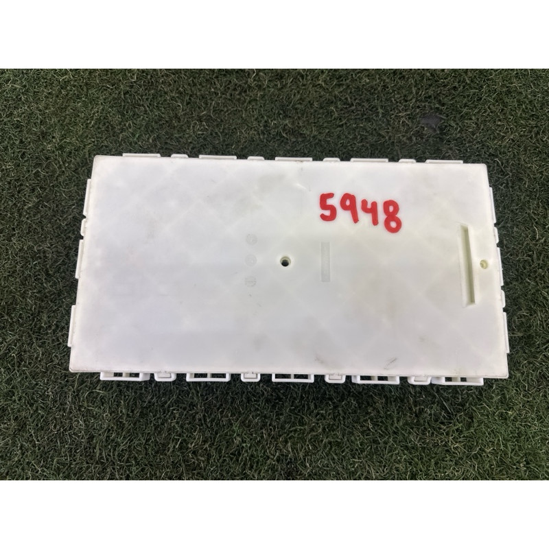 Блок предохранителей (электрика) BMW X1 F48 2016 2.0 61355B5D695