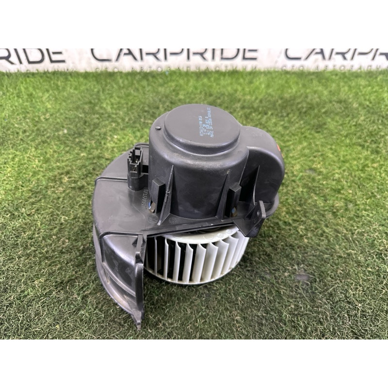 Мотор печки (отопление и кондиционирование) AUDI Q7 4L 2015 3.0 CNRB 4L1820021B