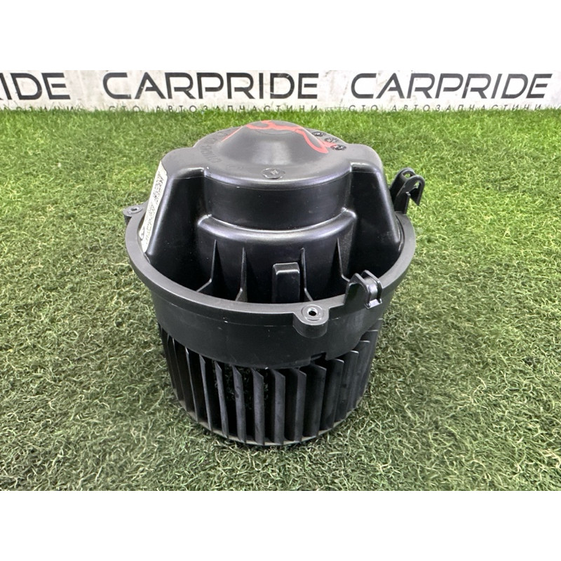 Мотор печки (отопление и кондиционирование) BMW X1 F48 2018 2.0 64119297752