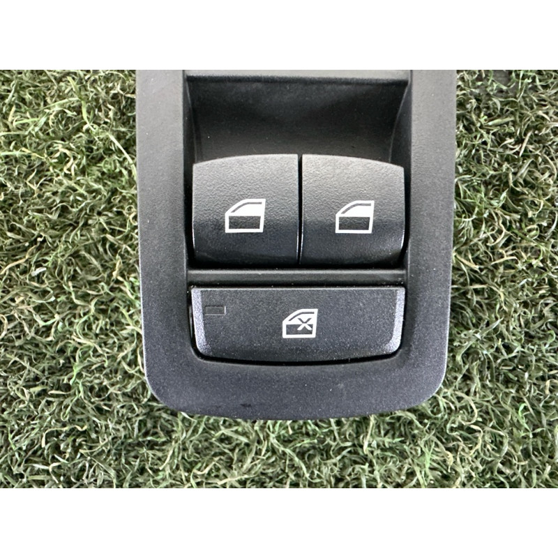 Блок кнопок стеклоподъемников (электрика / кнопки) BMW X1 F48 2016 2.0 61319362116