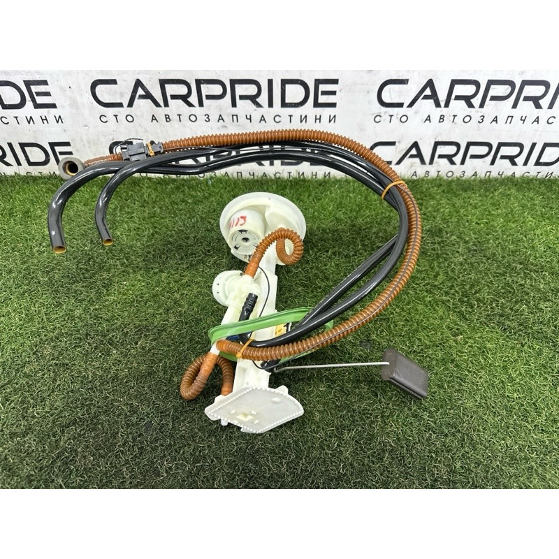 Датчик уровня топлива (электрика / датчики) BMW X5 F15 2015 3.0 16117366123
