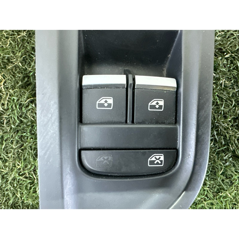Блок кнопок склопідйомників (електрика / кнопки) AUDI Q5 FY 2018 2.0 DAYB 8W0959851E5PR