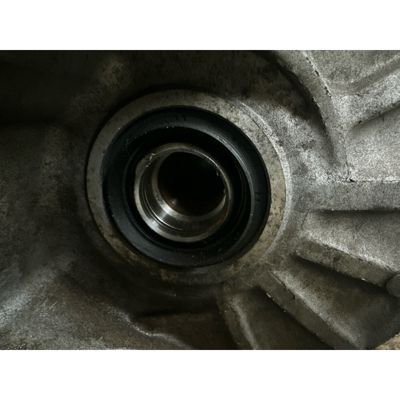АКПП (трансмісія) BMW X1 F48 2016 2.0 24009423613