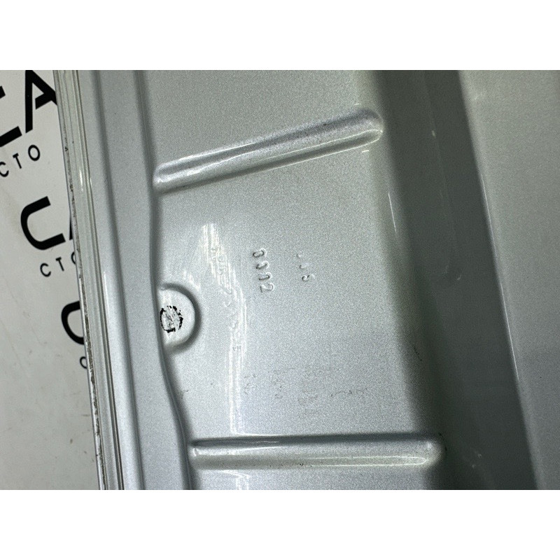Капот (кузов і елементи) Volkswagen Touareg NF 2013 3.6 7P6823031