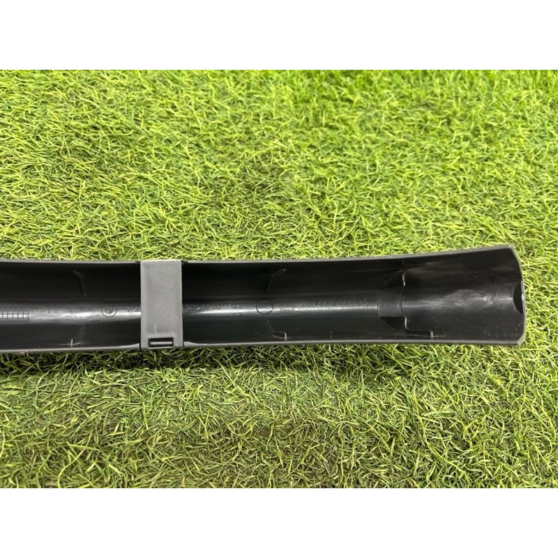 Накладка петли крышки багажника (салон) BMW 3-series F30 51497255696