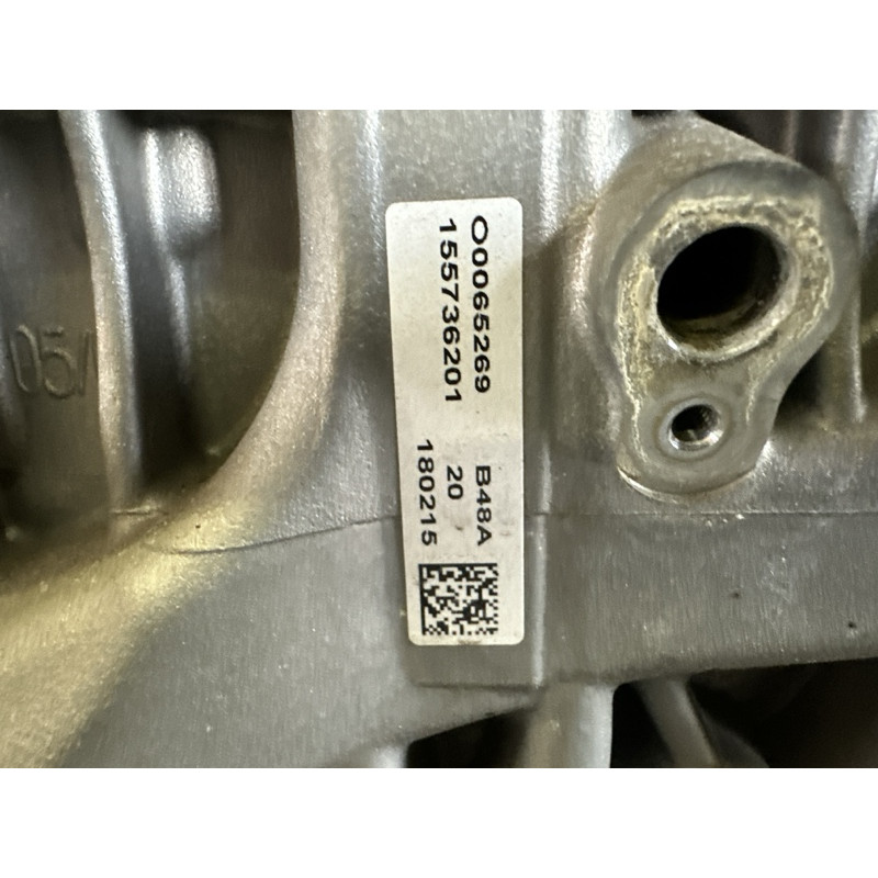 Двигатель (двигатель и элементы) BMW X1 F48 2018 2.0 11002455322