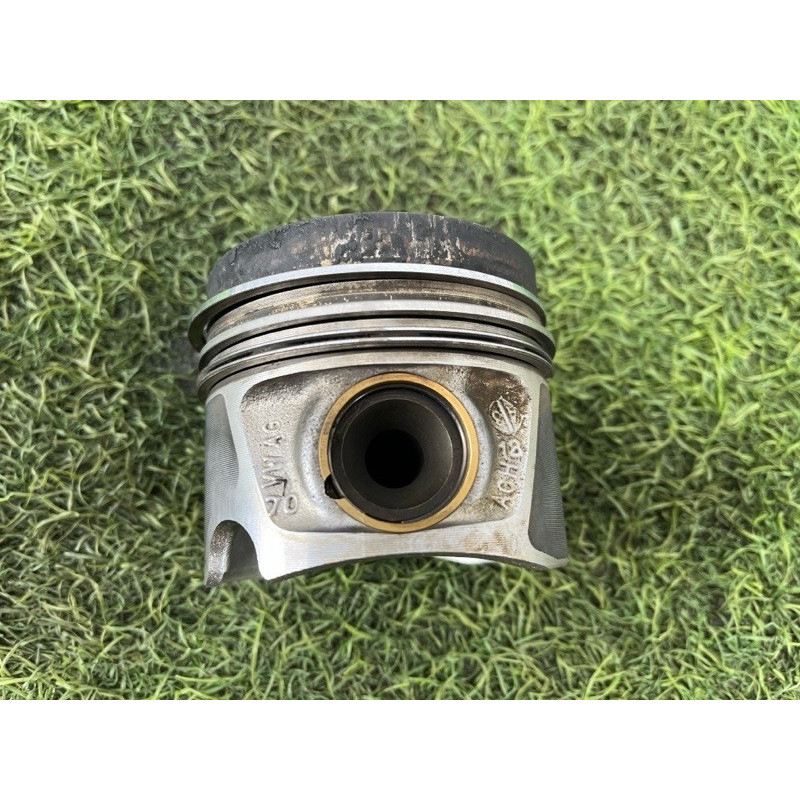 Поршень (двигун та елементи) Volkswagen Amarok 2H 2.0 03L107065AG