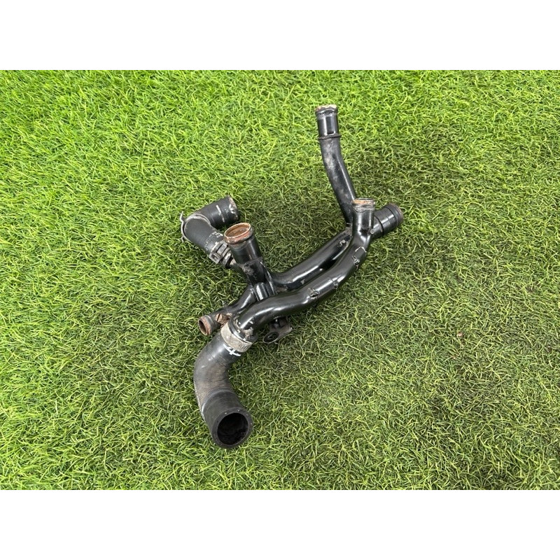 Трубка системи охолодження (система охолодження) Volkswagen Amarok 2H 2.0 03L121049G