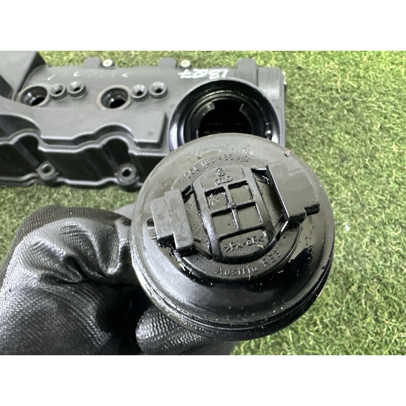 Крышка клапанов (двигатель и элементы) AUDI Q7 4L 2015 3.0 CNRB 059103469AR