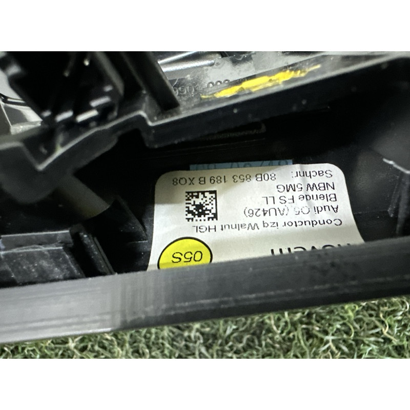 Дефлектор повітроводу (салон) AUDI Q5 FY 2020 2.0 DJYA 80B820901A6PS