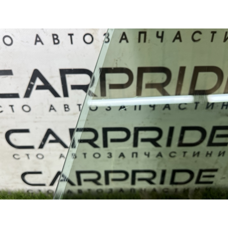 Стекло (кузов и элементы) Jeep Renegade BU 2016 2.4 68274340AA