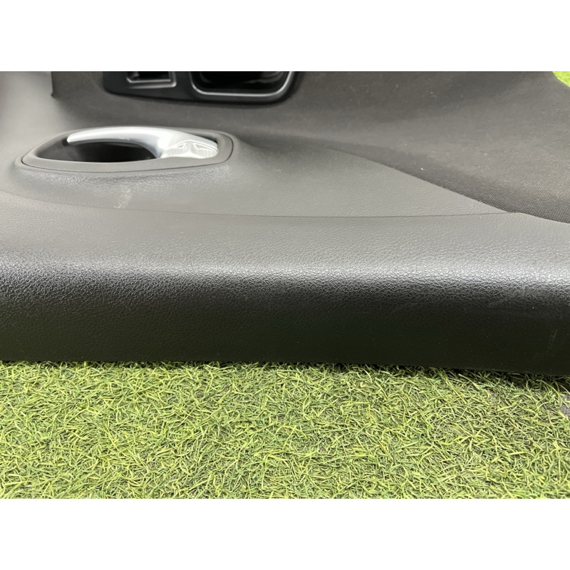Дверна карта (салон) Jeep Renegade BU 2016 2.4 6MT67LXHAA