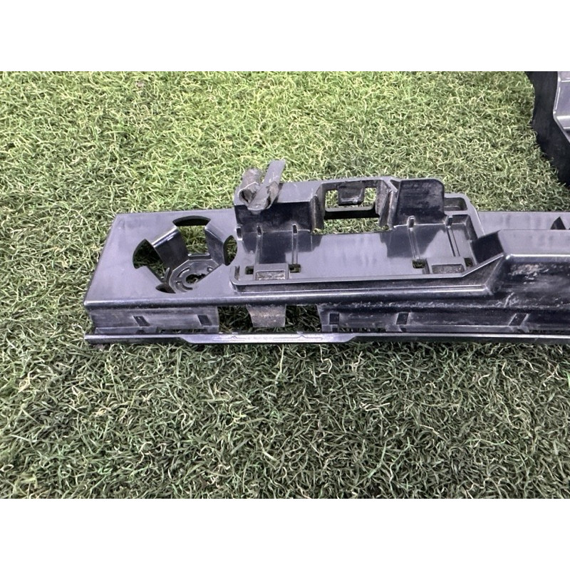 Крепление бампера (кузов и элементы) BMW X1 F48 2018 2.0 51127381119