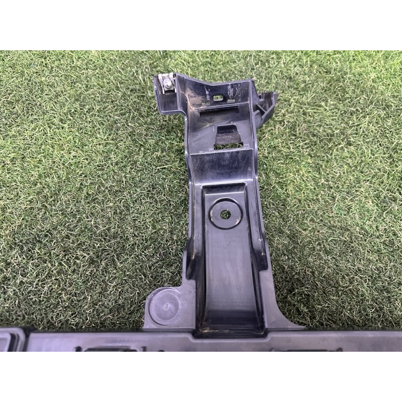 Крепление бампера (кузов и элементы) BMW X1 F48 2018 2.0 51127381119