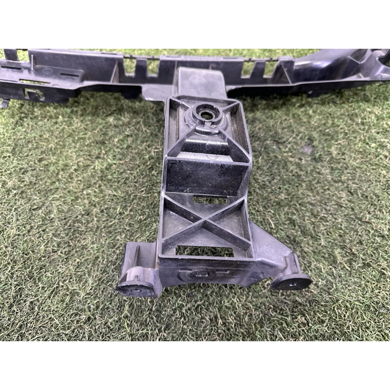 Крепление бампера (кузов и элементы) BMW X1 F48 2018 2.0 51127381119