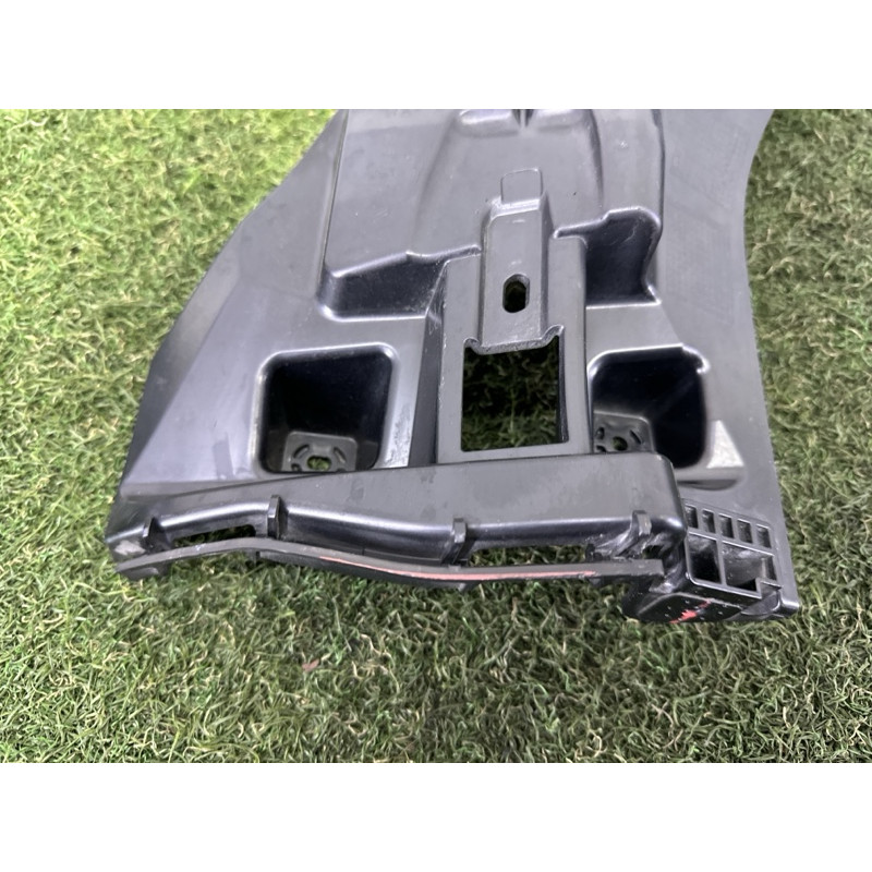 Кріплення бампера (кузов і елементи) BMW X1 F48 2016 2.0 51127381120