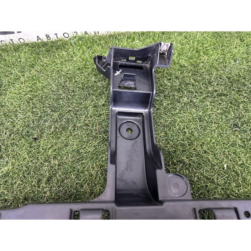 Кріплення бампера (кузов і елементи) BMW X1 F48 2016 2.0 51127381120