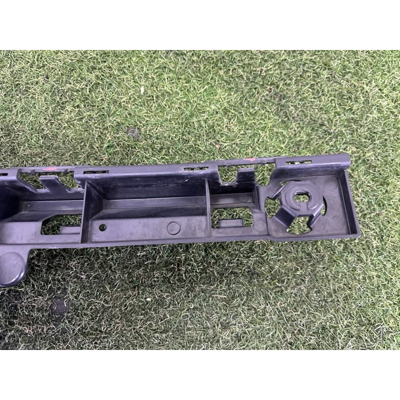 Кріплення бампера (кузов і елементи) BMW X1 F48 2016 2.0 51127381120