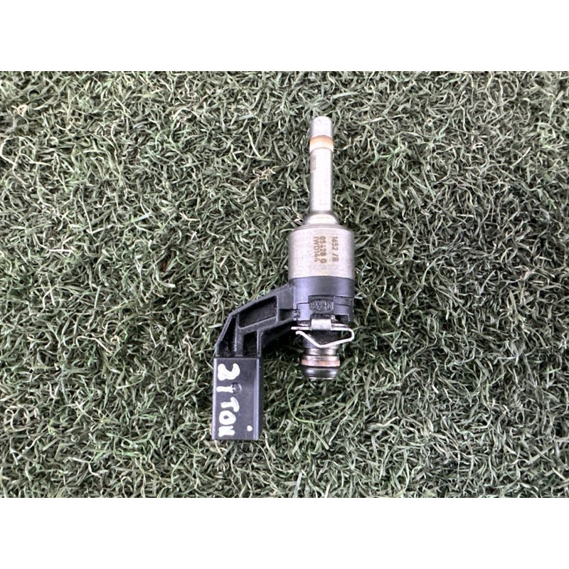 Форсунка паливна (паливна система) Volkswagen Touareg NF 2013 3.6 CGRA 03H906036