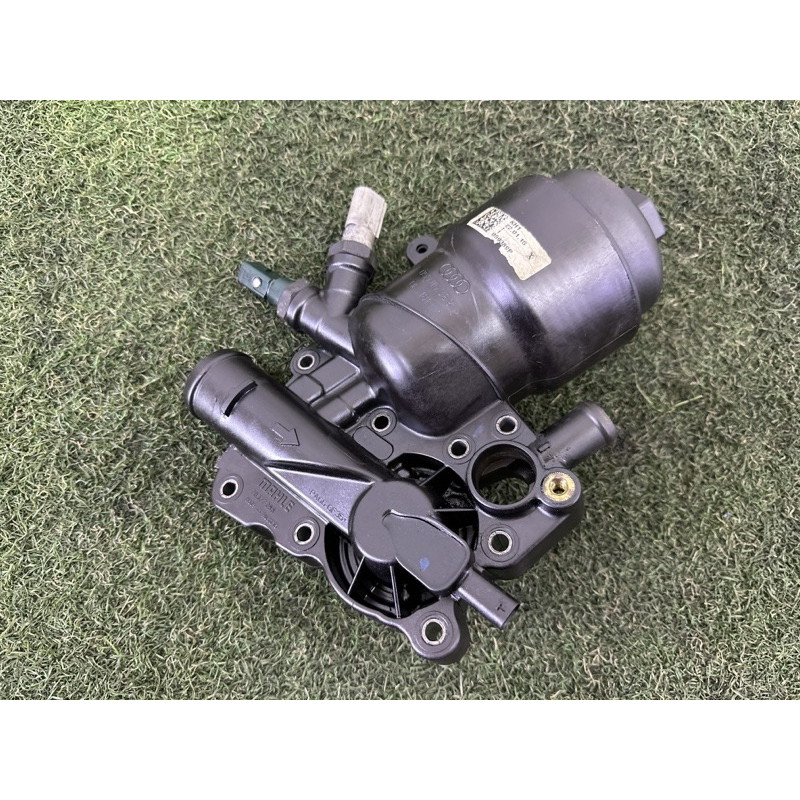 Корпус масляного фільтра (двигун та елементи) AUDI Q7 4L 2015 3.0 CNRB 059115389P