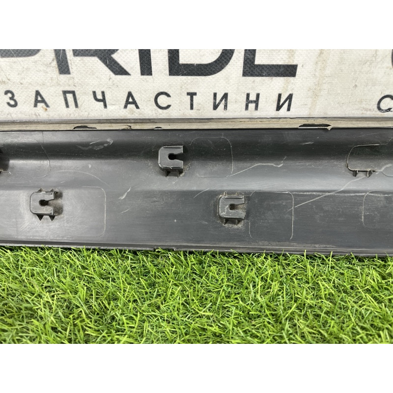 Накладка двери внешняя (кузов и элементы) KIA Sorento UM 2013 2.4 877242p000