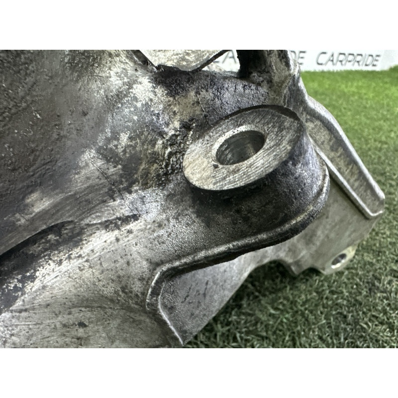 Поворотный кулак (подвеска) LAND ROVER Range Rover Evoque L538 2015 2.0 LR072483