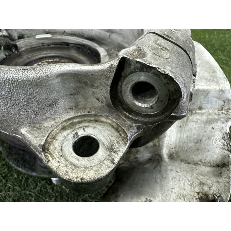Поворотный кулак (подвеска) LAND ROVER Range Rover Evoque L538 2015 2.0 LR072483