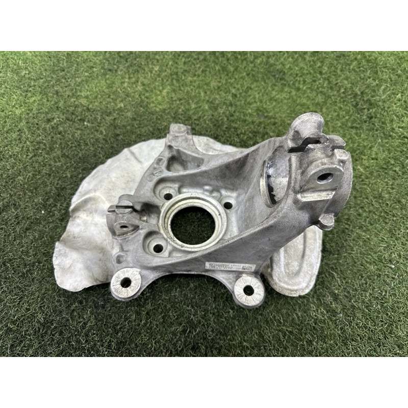 Поворотний кулак (підвіска) BMW X1 F48 2016 2.0 31216876645