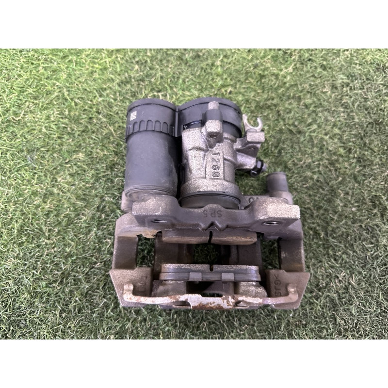 Суппорт тормозной (тормозная система) BMW X1 F48 2016 2.0 34206883033